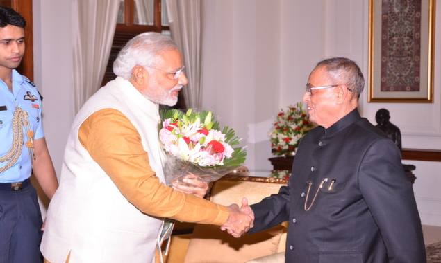 Narendra Modi meets President Pranab Mukherjee