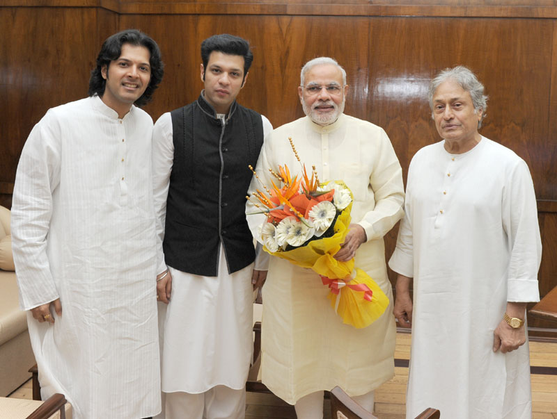 Sarod Maestro Amjad Ali Khan calls on PM
