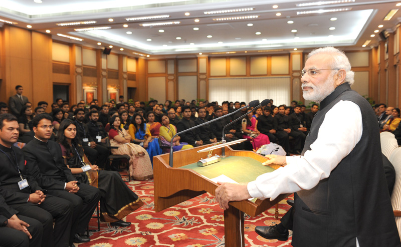 भारतीय प्रशासनिक सेवा का सर्वप्रथम कर्तव्‍य सार्वजनिक हित को बढ़ाना देना-यही लोकतंत्र का मूल मंत्र – प्रधानमंत्री