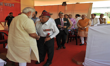 Armed Forces Veterans greet PM for ‘One-Rank, One-Pension’