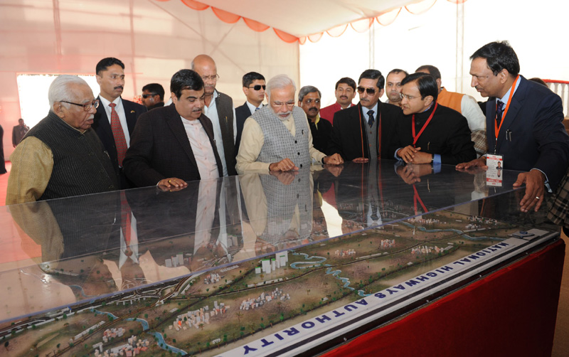PM unveils plaque for foundation stone of Delhi-Meerut Expressway