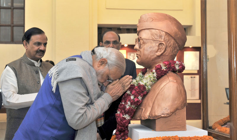 First set of 100 Netaji Files declassified; PM visits National Archives, meets family members of Netaji