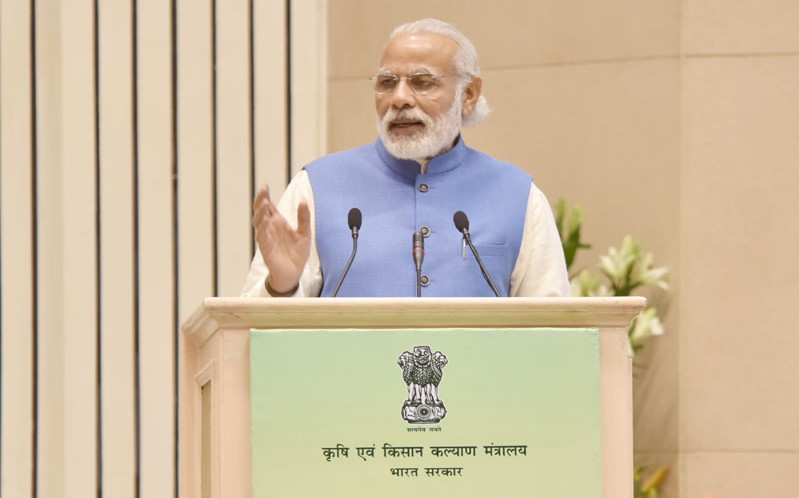 प्रधानमंत्री ने ई-नाम – राष्ट्रीय कृषि बाजार के शुभारंभ के अवसर पर किसानों को संबोधित किया