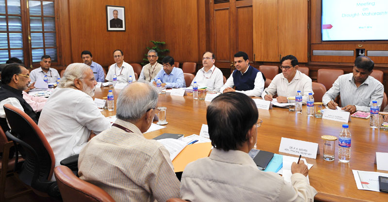 PM reviews drought and water scarcity situation at high level meeting with Maharashtra CM