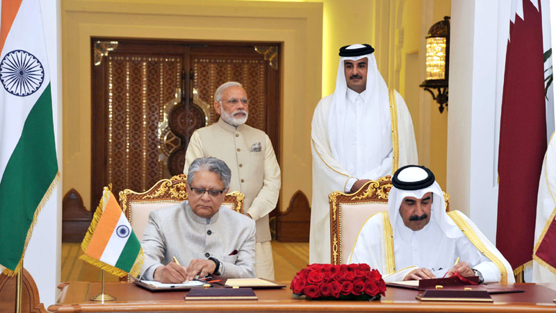 The Prime Minister, Shri Narendra Modi and His Highness Sheikh Tamim Bin Hamad Al Thani witnessing the signing of agreements to strengthen India-Qatar ties, in Doha, Qatar on June 05, 2016.
