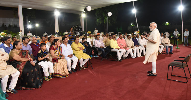 ವಾರಾಣಸಿಯ ಕಾರ್ಪೊರೇಟರ್ ಗಳೊಂದಿಗೆ ಪ್ರಧಾನಿ ಸಂವಾದ