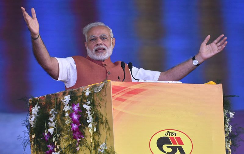 उर्जा गंगा परियोजना, प्रधानमंत्री पीएनजी पाइपलाइन और वाराणसी – इलाहाबाद रेल लाइन के दोहरीकरण की आधारशिला रखने के अवसर पर 24 अक्‍तूबर, 2016 को वाराणसी में प्रधानमंत्री का सम्‍बोधन