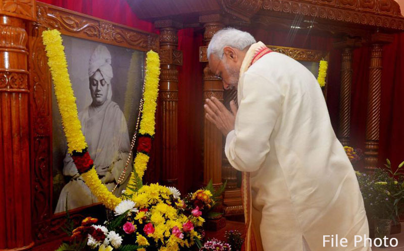 प्रधानमंत्री ने स्‍वामी विवेकानंद के जन्‍मदिन पर उन्‍हें श्रदांजलि अर्पित की