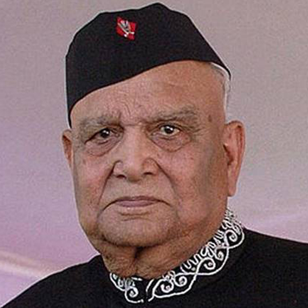 Lt Gen SK Sinha