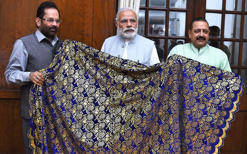 PM hands over chaadar to be offered at Dargah of Khwaja Moinuddin Chishti