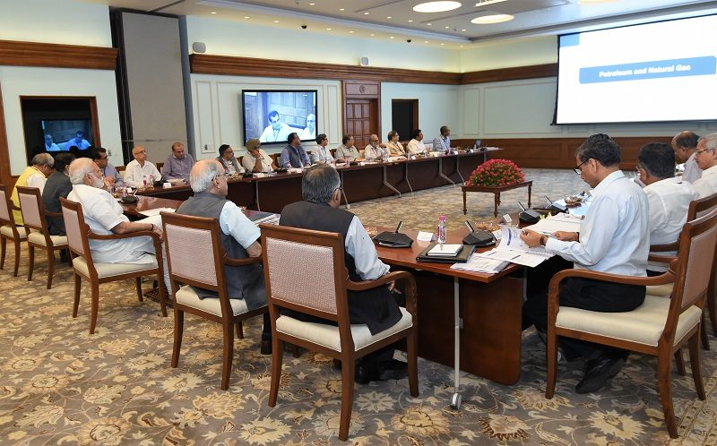 PM reviews performance of key infrastructure sectors