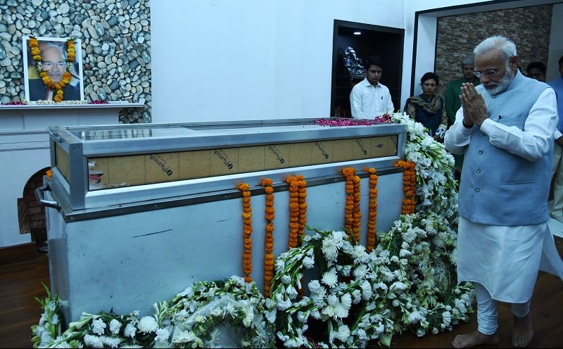 PM condoles the passing away of Shri Anil Madhav Dave