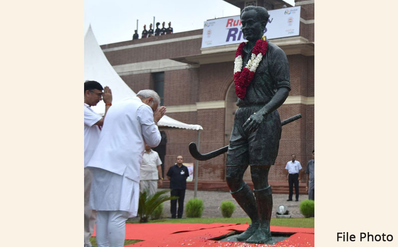 PM congratulates all sportspersons and sports enthusiasts on National Sports Day; pays tributes to legendary Hockey player Major Dhyan Chand