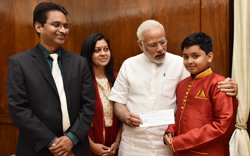 Kuwait NRI student Riddhiraj donates Prize Money to Indian Army Welfare Fund