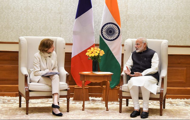 French Minister for the Armed Forces calls on the Prime Minister