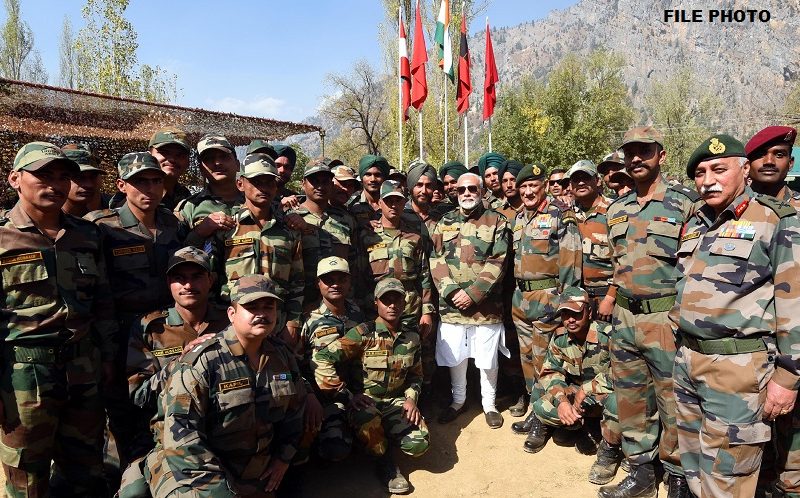 PM extends his greetings on Army Day