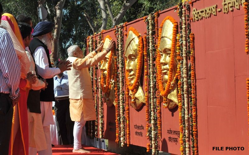 PM pays tributes to Bhagat Singh, Rajguru and Sukhdev on their martyrdom day