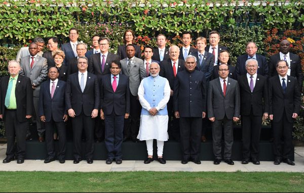 Ministers/Senior Dignitaries attending Informal WTO Ministerial Meeting call on PM