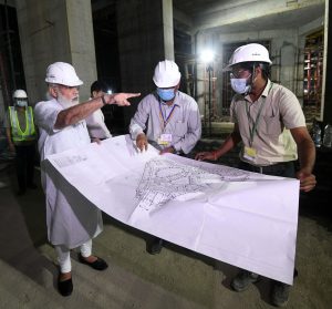 প্রধানমন্ত্রী নতুন সংসদ ভবনের নির্মাণ কাজ পরিদর্শন ও তা পর্যালোচনা করেছেন