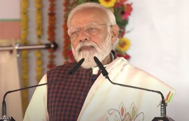 PM lays the foundation stone of Ganga Expressway in Shahjahanpur, Uttar ...
