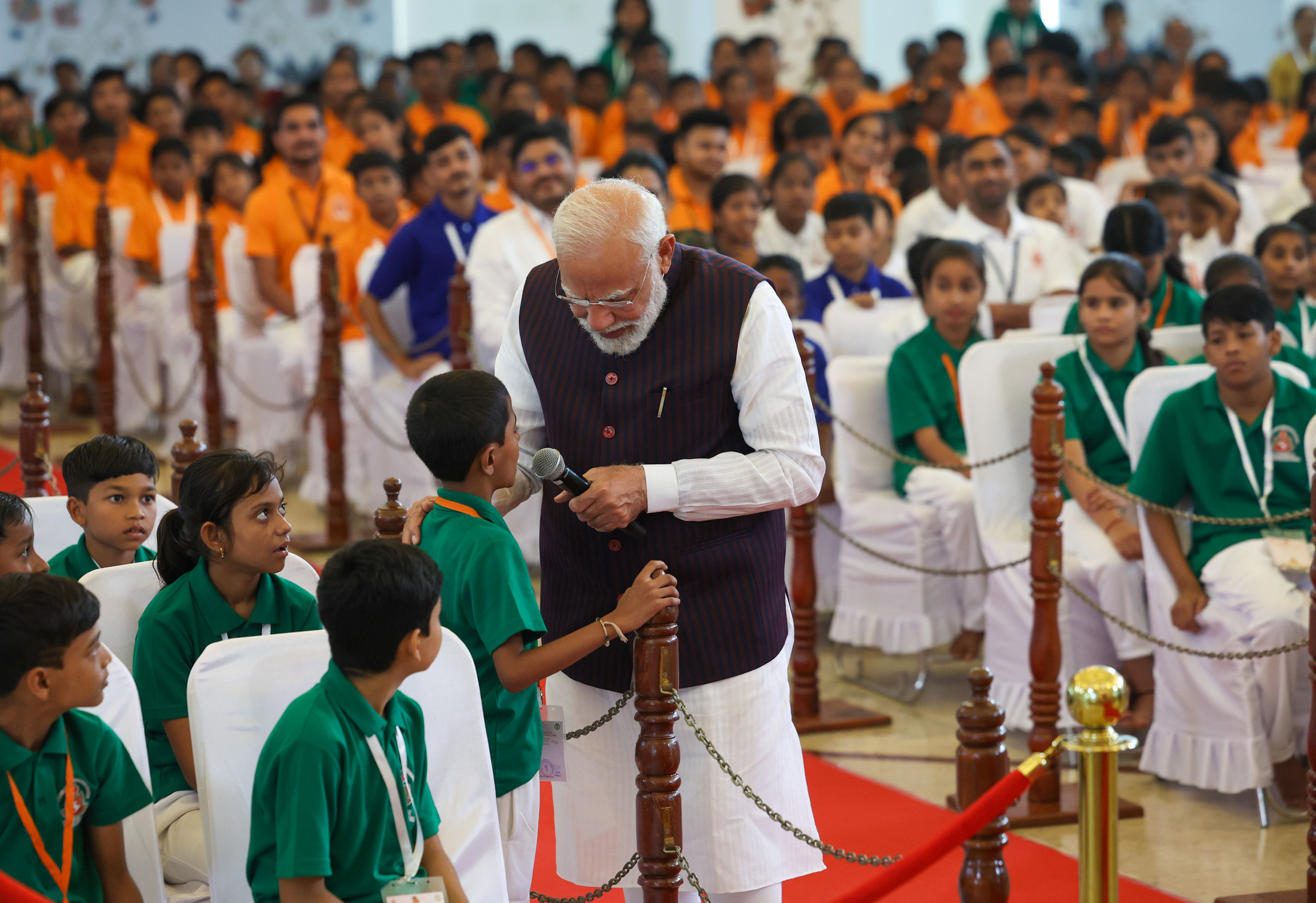 PM’s interaction with children successfully operated for heart diseases at Sathya Sai Sanjeevani Child Heart Hospital in Nava Raipur