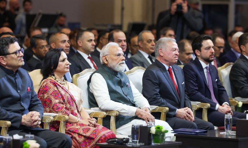 PM and His Majesty King Abdullah II address the India-Jordan Business Forum