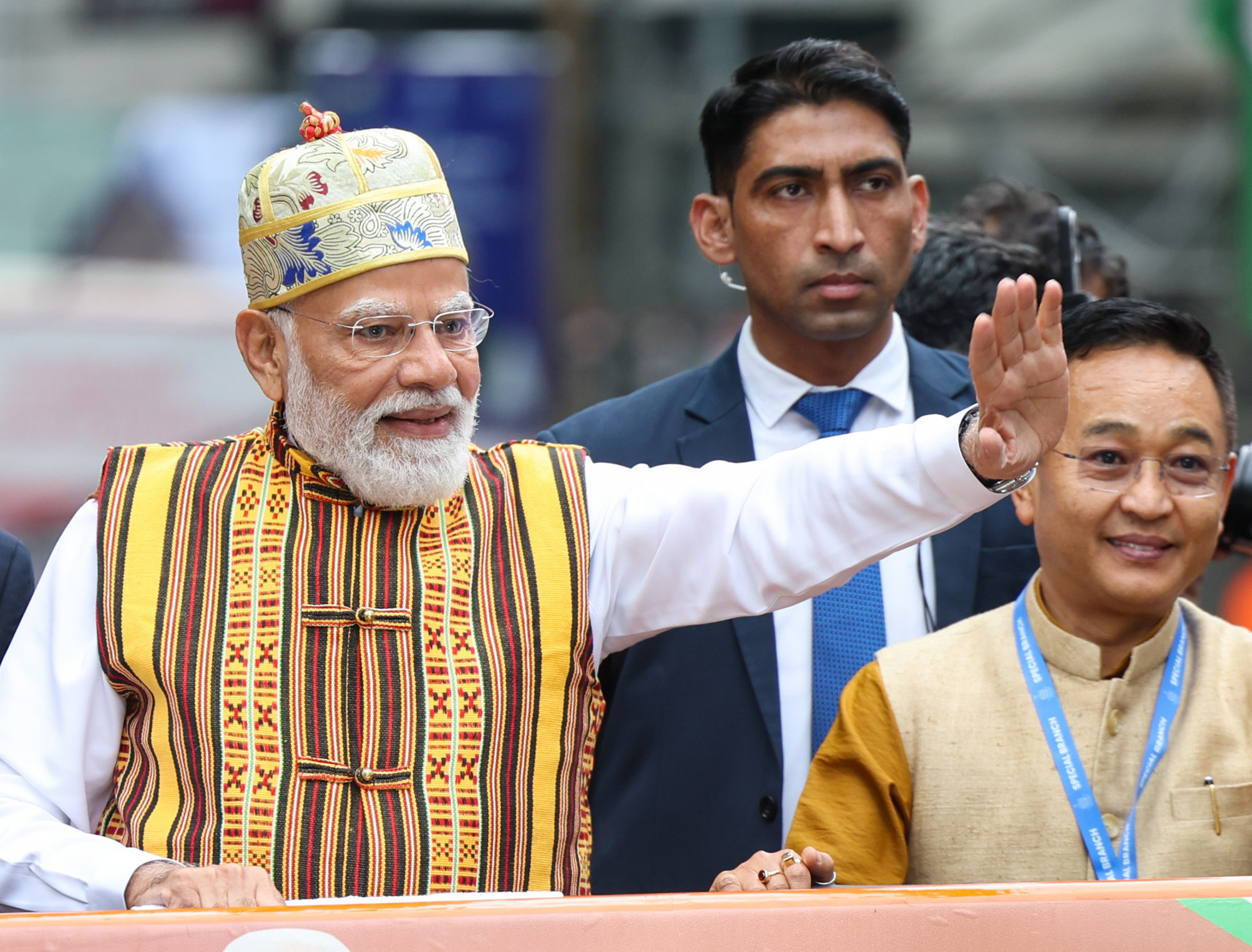 PM receives warm welcome by people on his arrival at Gangtok, in Sikkim on April 27, 2026.