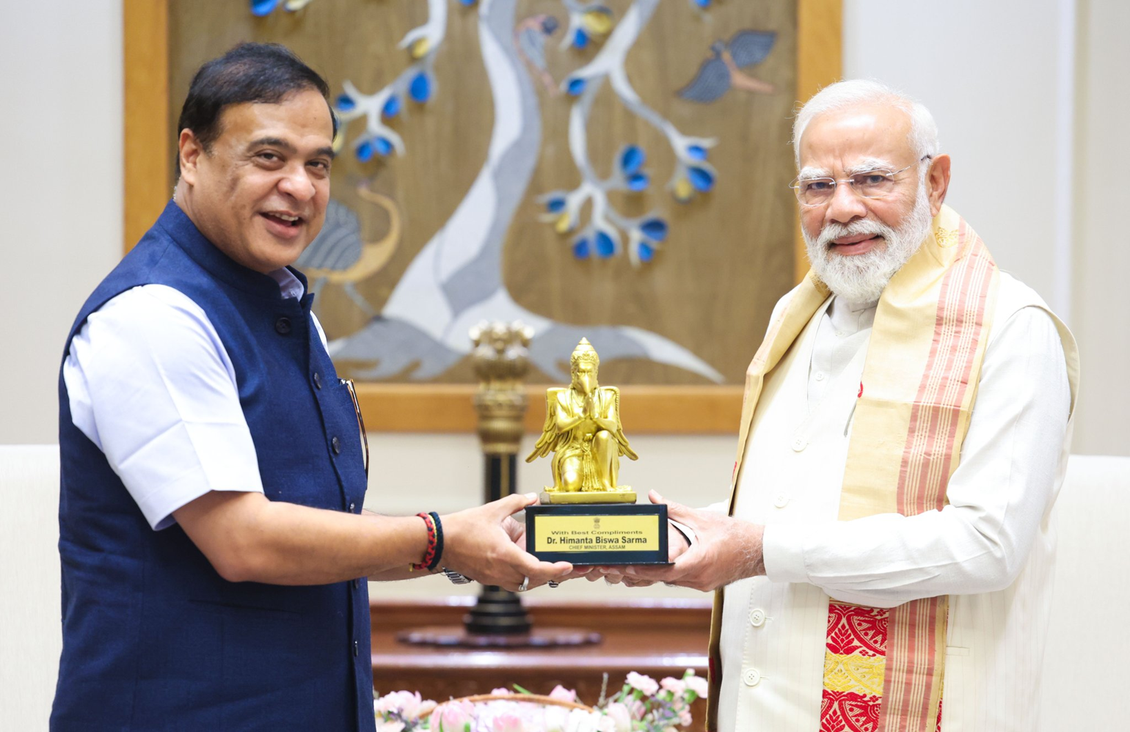 Chief Minister of Assam meets PM