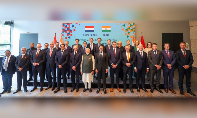 PM meets with Dutch CEOs