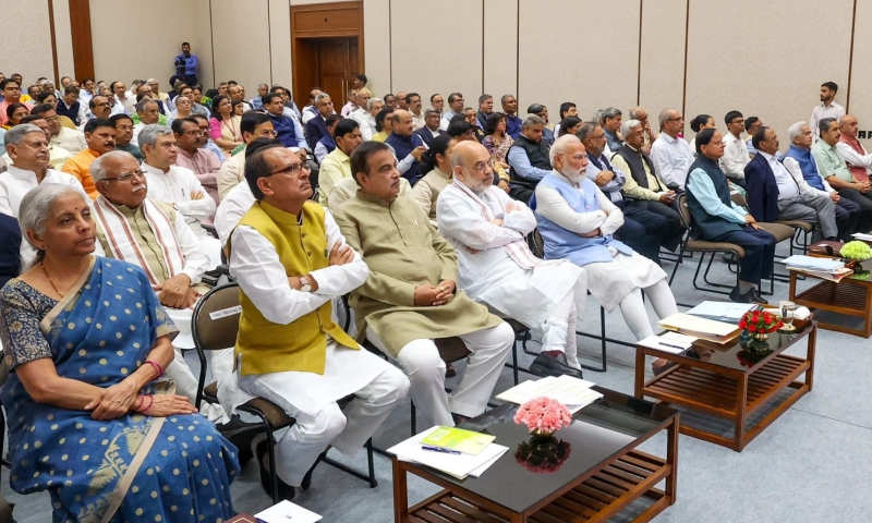 PM chairs a meeting of the Council of Ministers to boost &lsquo;Ease of Living&rsquo; and &lsquo;Ease of Doing Business&rsquo;