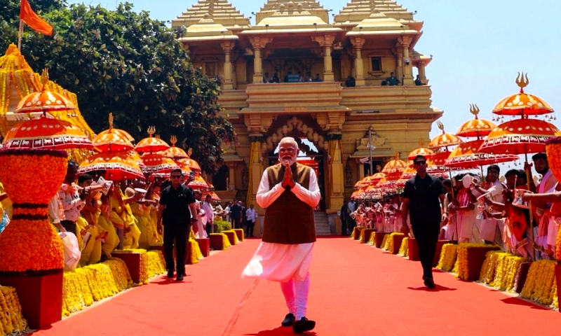 प्रधानमंत्री ने सोमनाथ, गुजरात की झलकियां साझा कीं