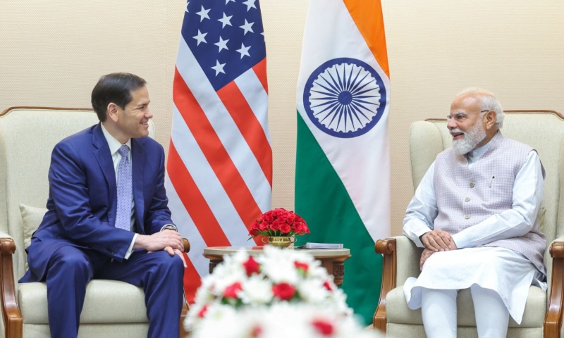 U.S. Secretary of State calls on PM