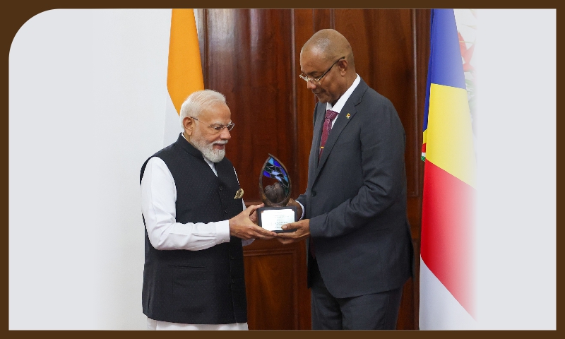 PM honoured with ‘Guardian of the Blue Horizon’ Presidential Distinction PM honoured with ‘Guardian of the Blue Horizon’ Presidential Distinction