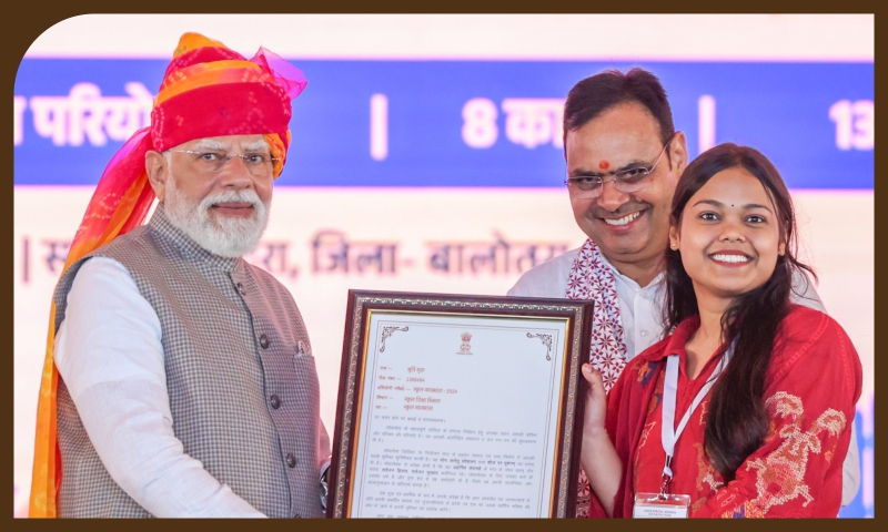 PM shares glimpses from inauguration and laying of foundation stone for development projects in Balotra, Rajasthan PM shares glimpses from inauguration and laying of foundation stone for development projects in Balotra, Rajasthan