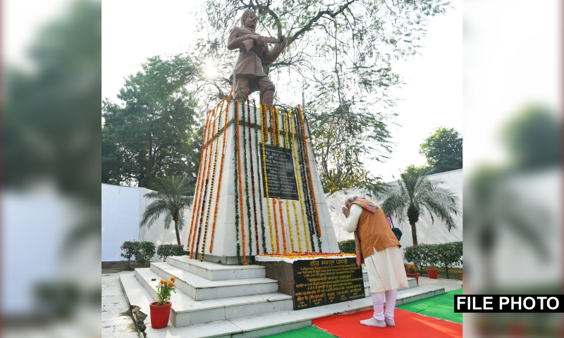 PM pays homage to the great revolutionary Mangal Pandey ji PM pays homage to the great revolutionary Mangal Pandey ji