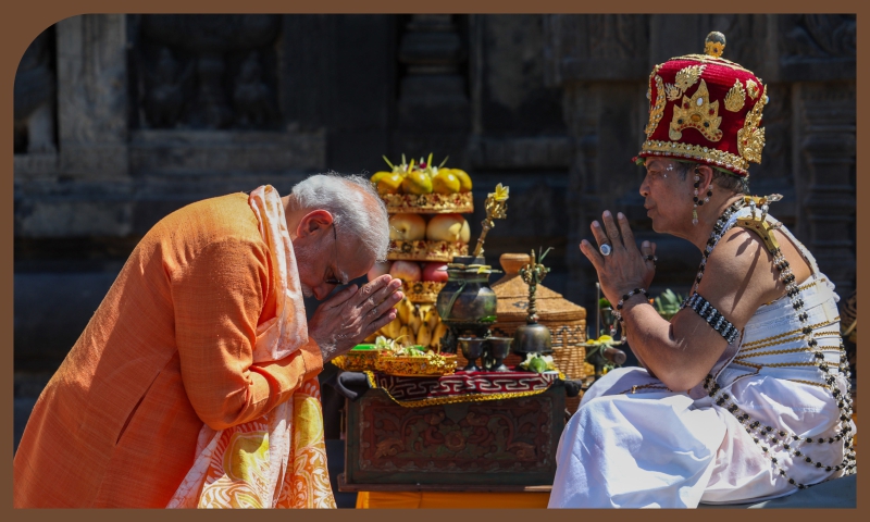 PM visits the UNESCO World Heritage Prambanan Temple Complex