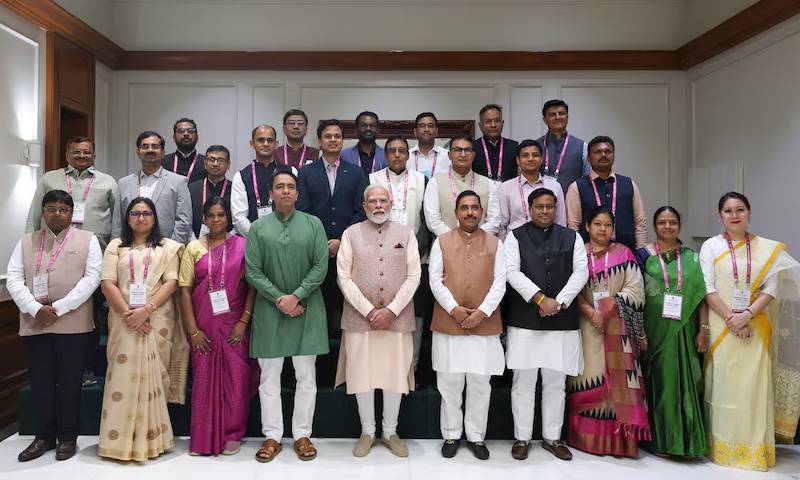 PM interacts with winners of National Teachers Awards