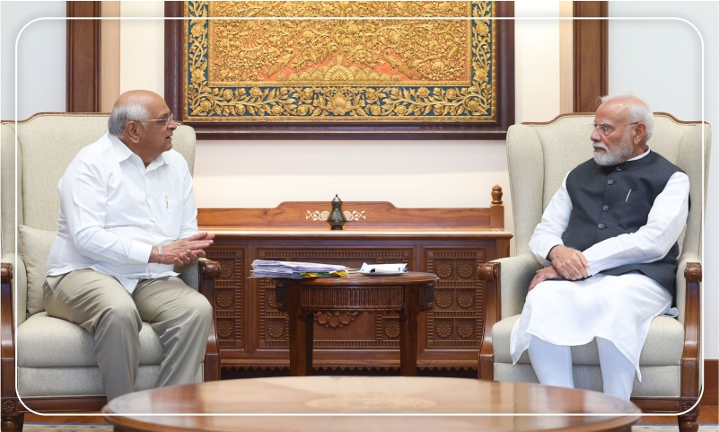 Chief Minister of Gujarat meets PM