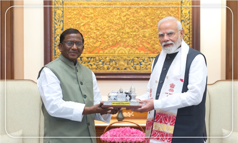 அசாம் மாநில ஆளுநர் பிரதமரை சந்தித்தார்