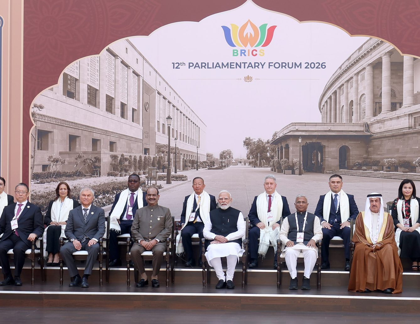नवी दिल्ली येथे 12 व्या ब्रिक्स संसदीय मंचादरम्यान पंतप्रधान नरेंद्र मोदी यांनी ब्रिक्स देशांच्या संसद सदस्यांशी साधला संवाद
